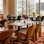 ホテル Hampton By Hilton Bordeaux Airport