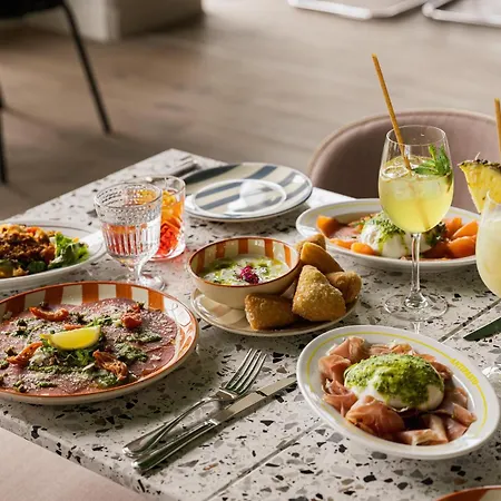 Hotel Hampton By Hilton Bordeaux Airport